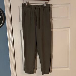 Talbots Women's Olive Cropped Pants